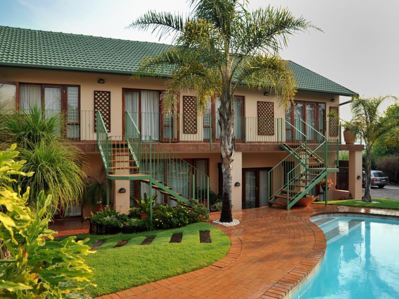 Claires Of Sandton Luxury Guest House Johannesburg Esterno foto