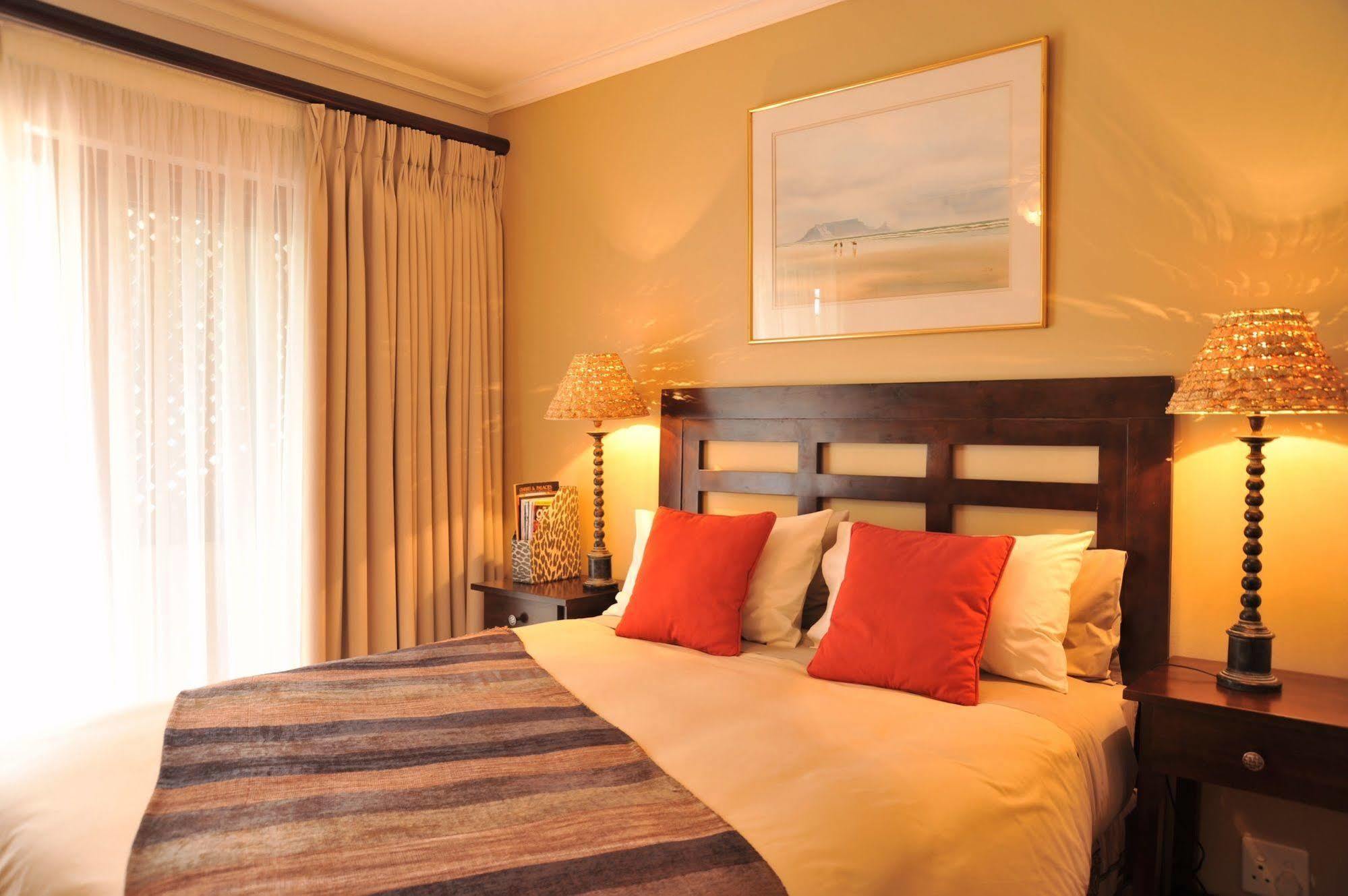 Claires Of Sandton Luxury Guest House Johannesburg Esterno foto